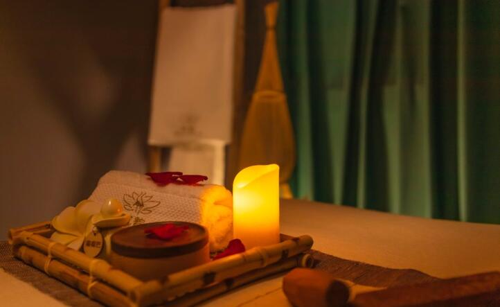 成都龙泉驿芳香精油按摩